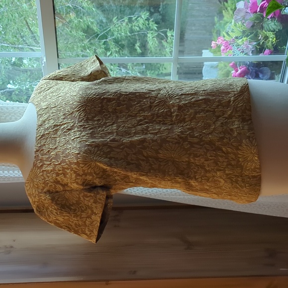 J. CREW Metallic Foil Jacquard Top 4 - Picture 5 of 13